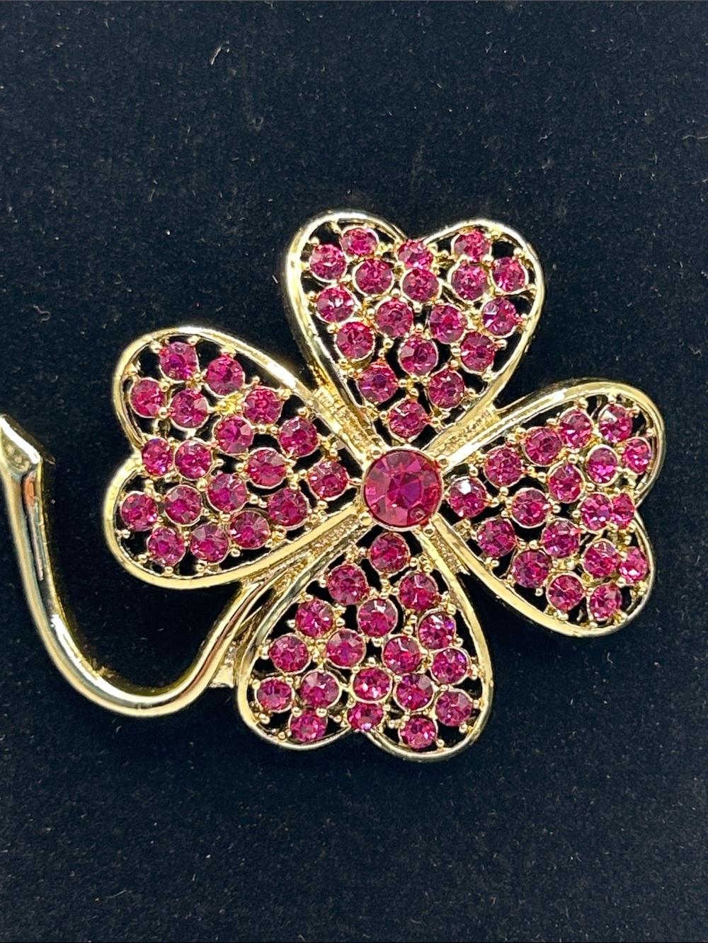 Sarah Coventry Gold-Tone Pink Raspberry Crystal -4 LeafClover Flower Brooch (7)